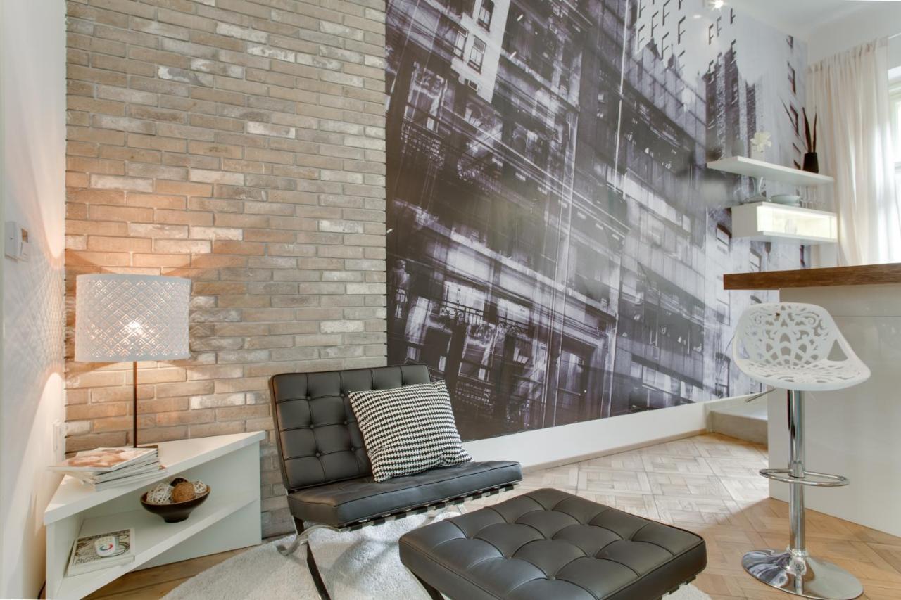 Bright Prague Na Porici Apartment ภายนอก รูปภาพ