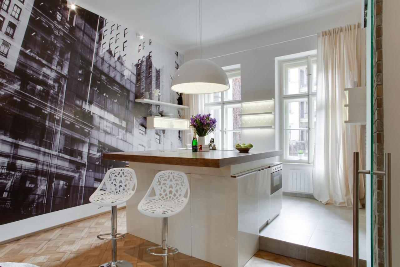 Bright Prague Na Porici Apartment ภายนอก รูปภาพ